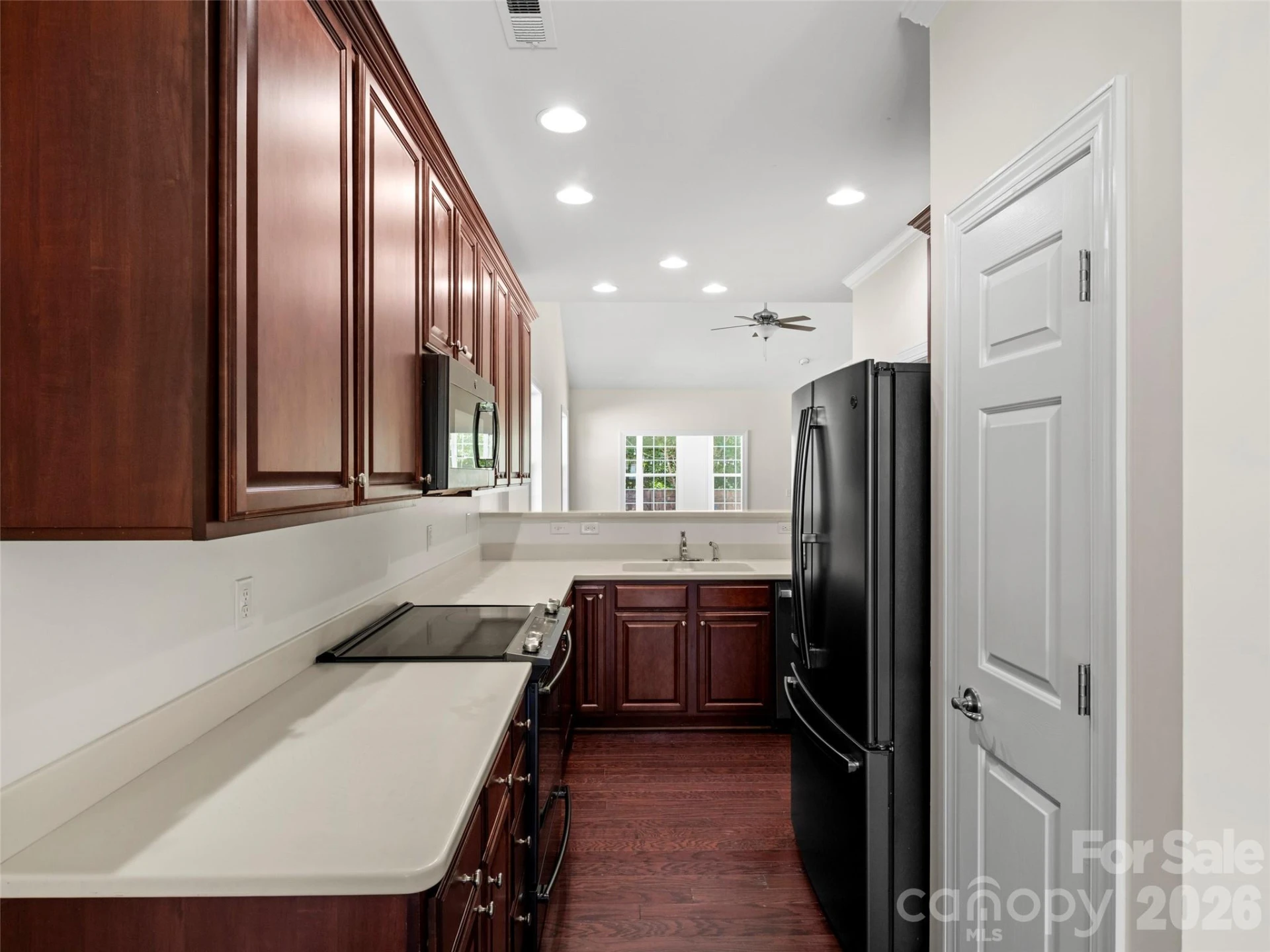 16 Stonebury Drive - Photo 6