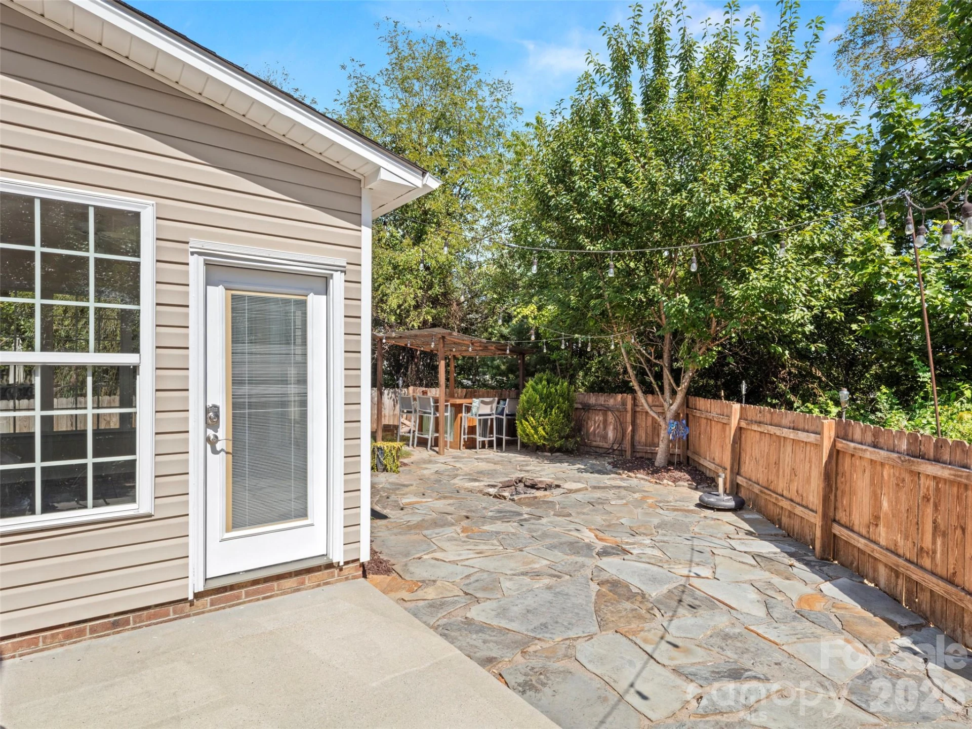 16 Stonebury Drive - Photo 31
