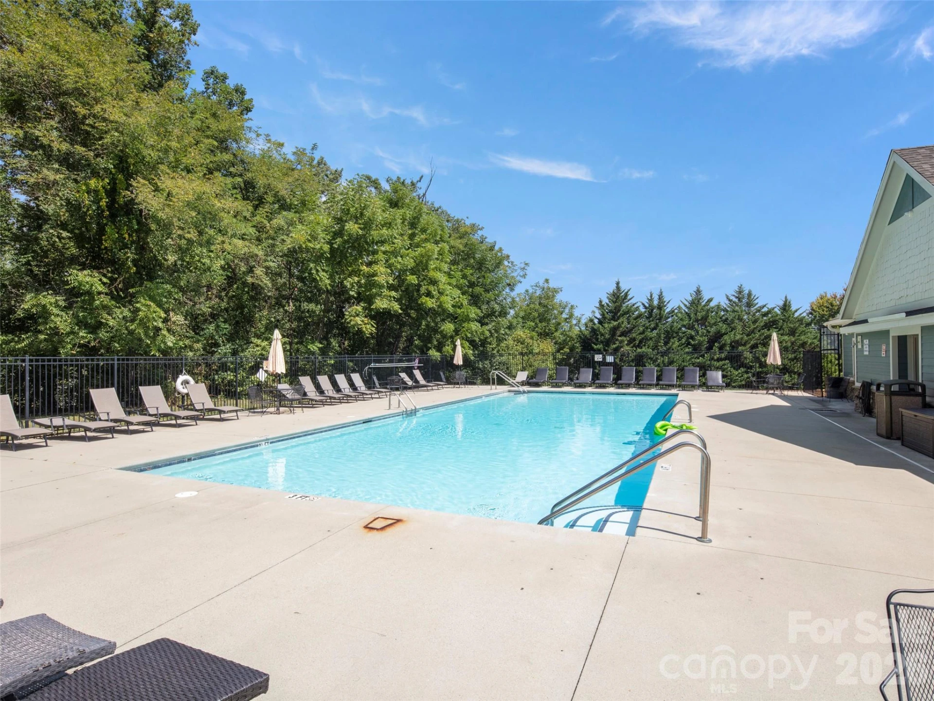16 Stonebury Drive - Photo 38