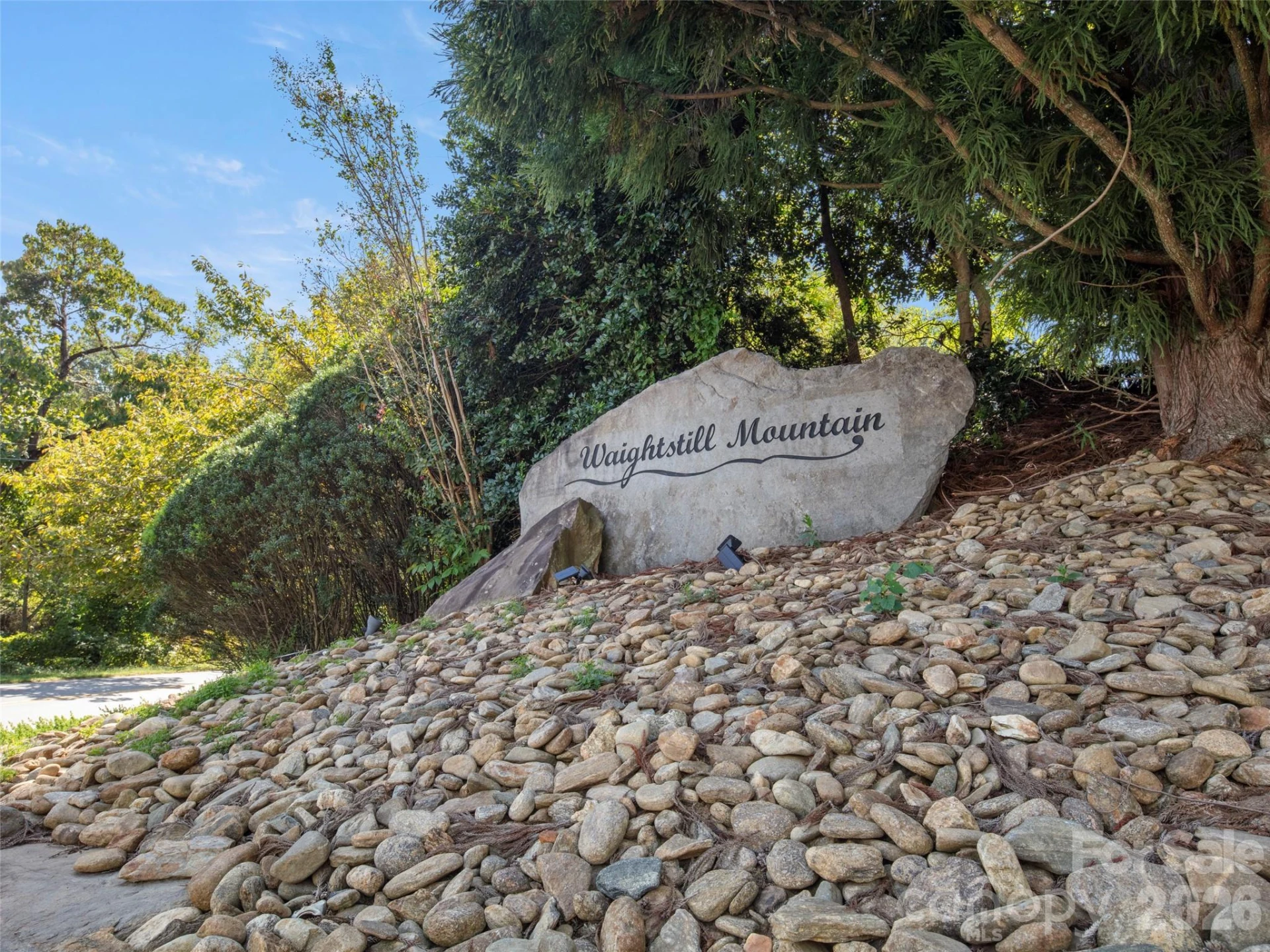 16 Stonebury Drive - Photo 40