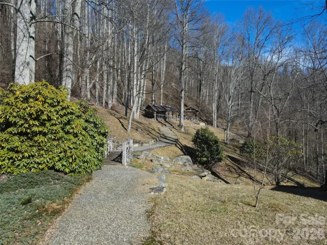 735 Whisper Mountain Drive