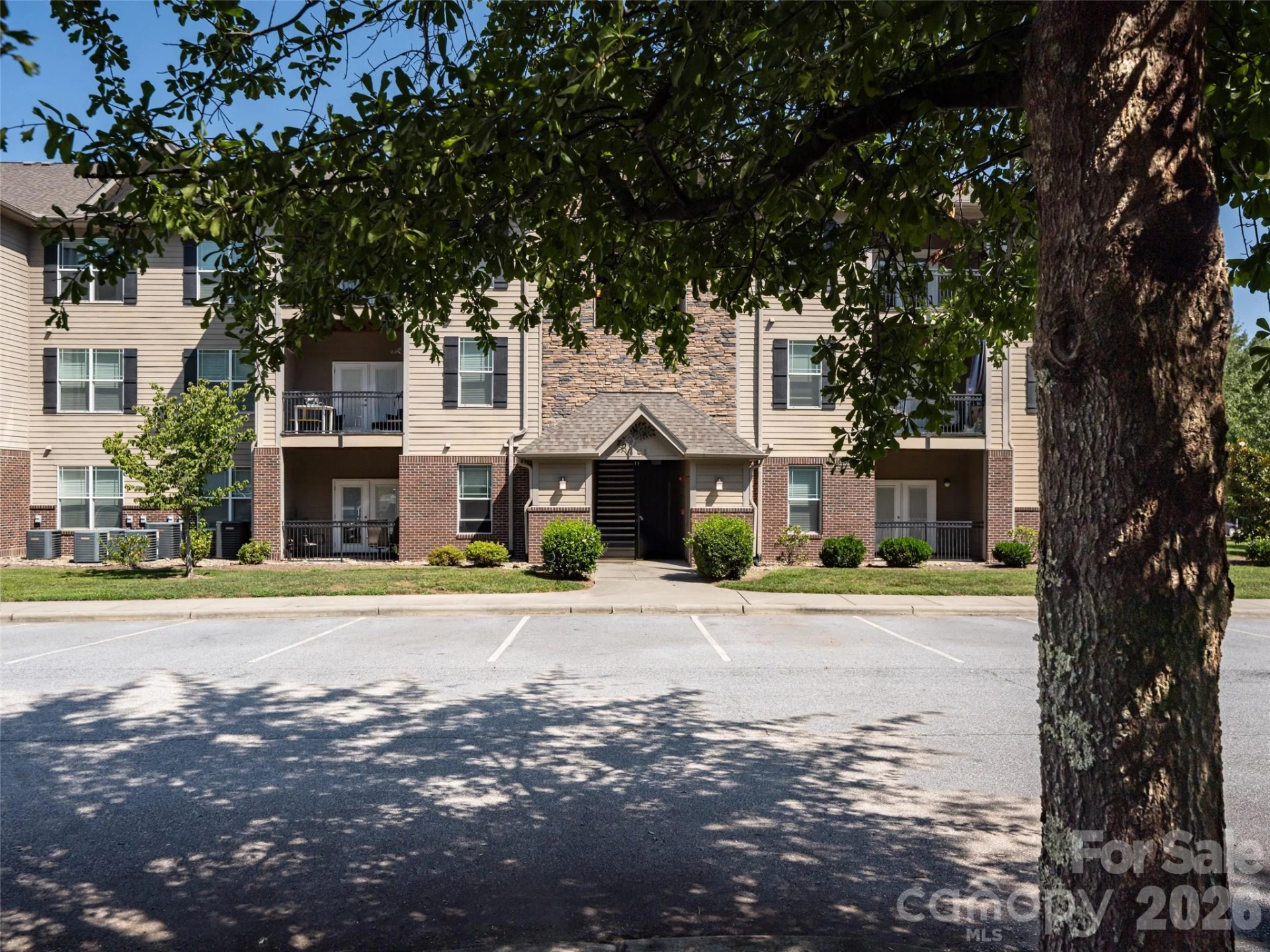 91 Brickton Village Circle #103 - Photo 4