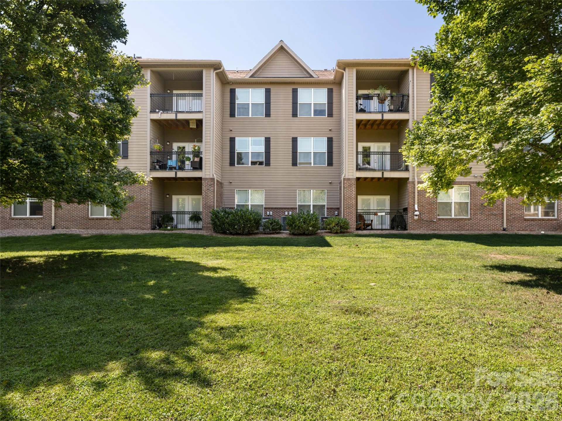 91 Brickton Village Circle #103 - Photo 32