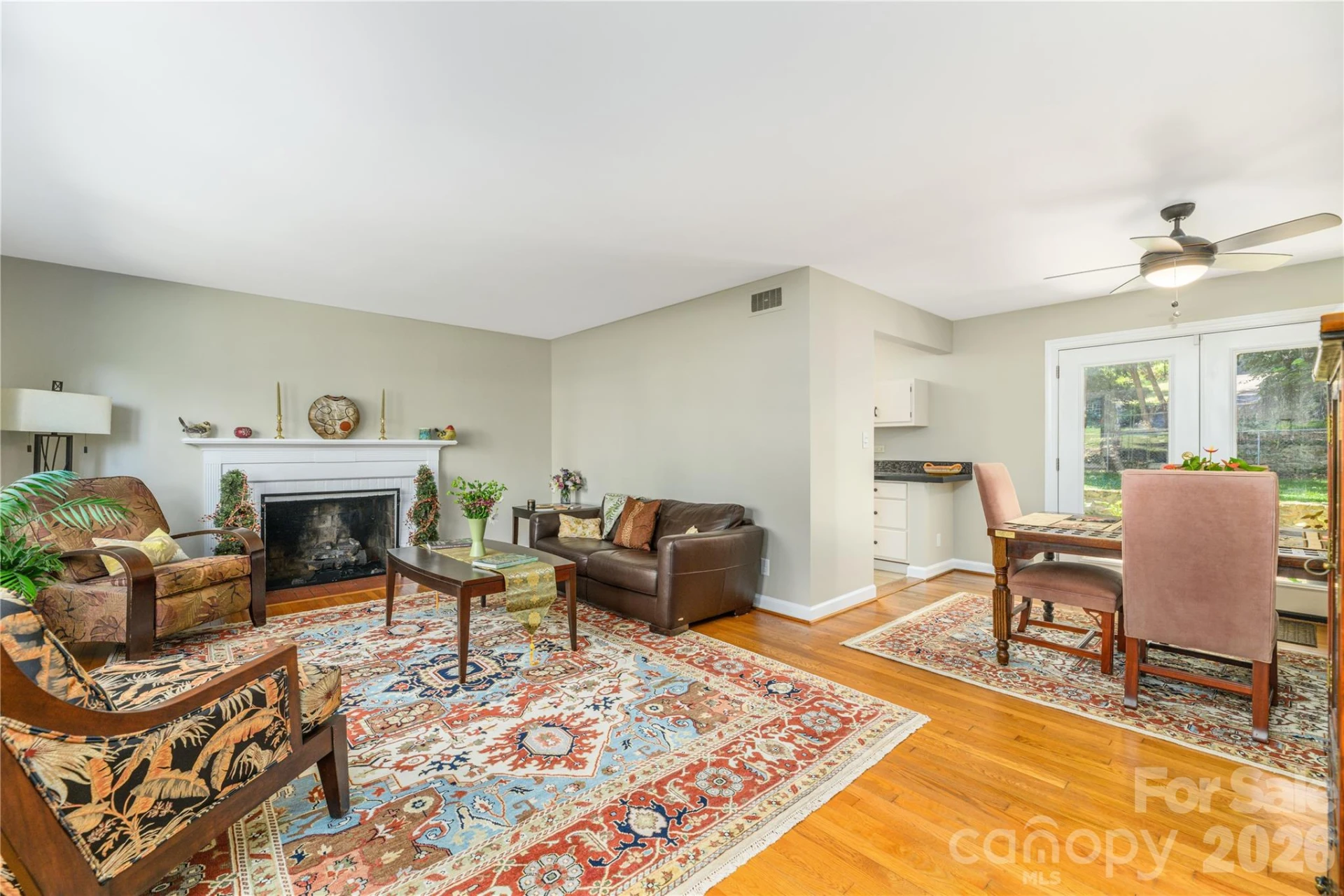 111 Gracelyn Road - Photo 8