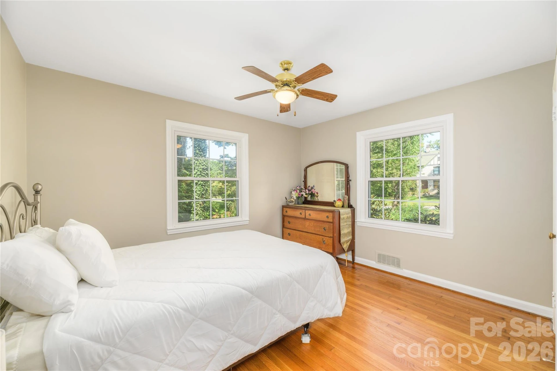 111 Gracelyn Road - Photo 17