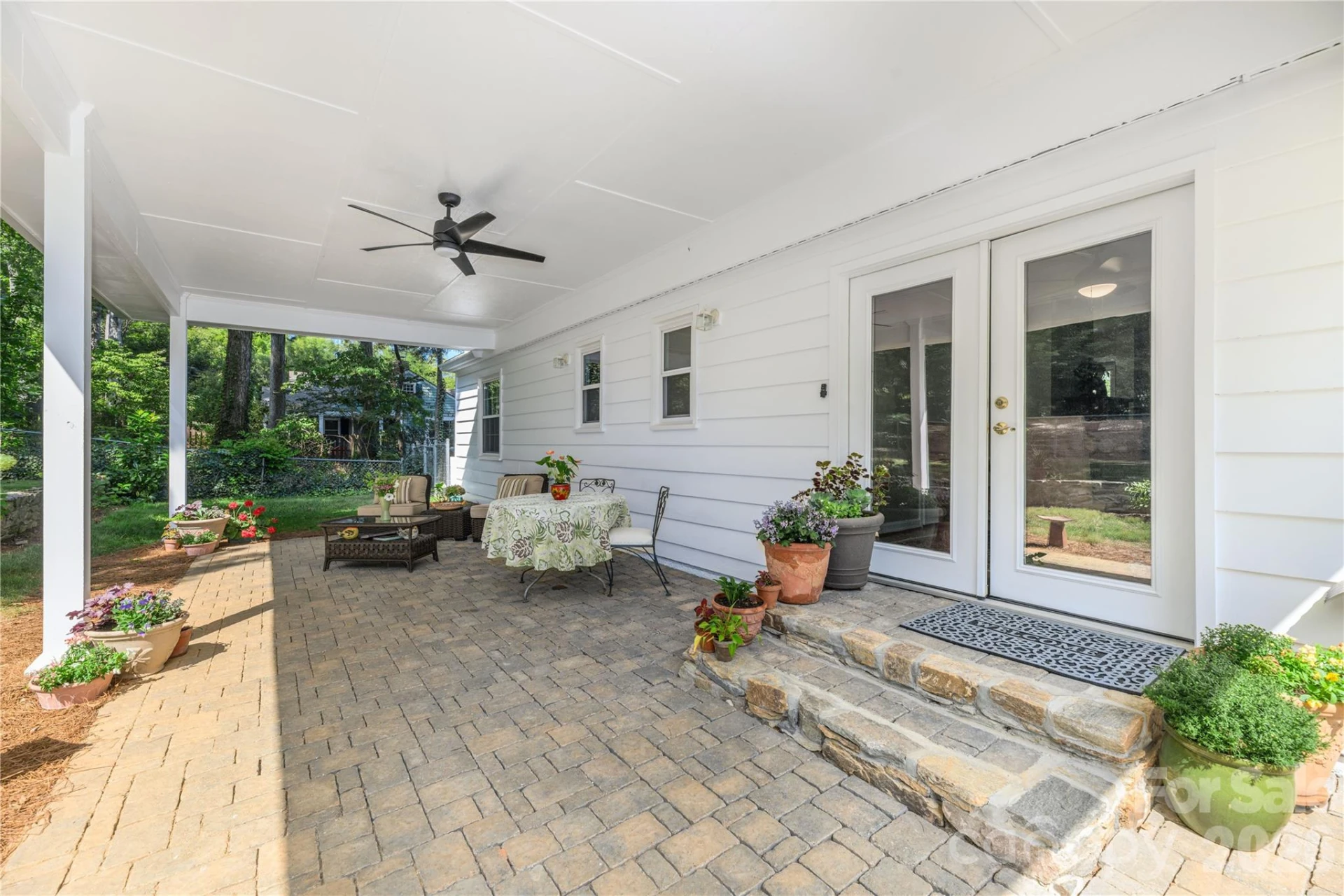 111 Gracelyn Road - Photo 22