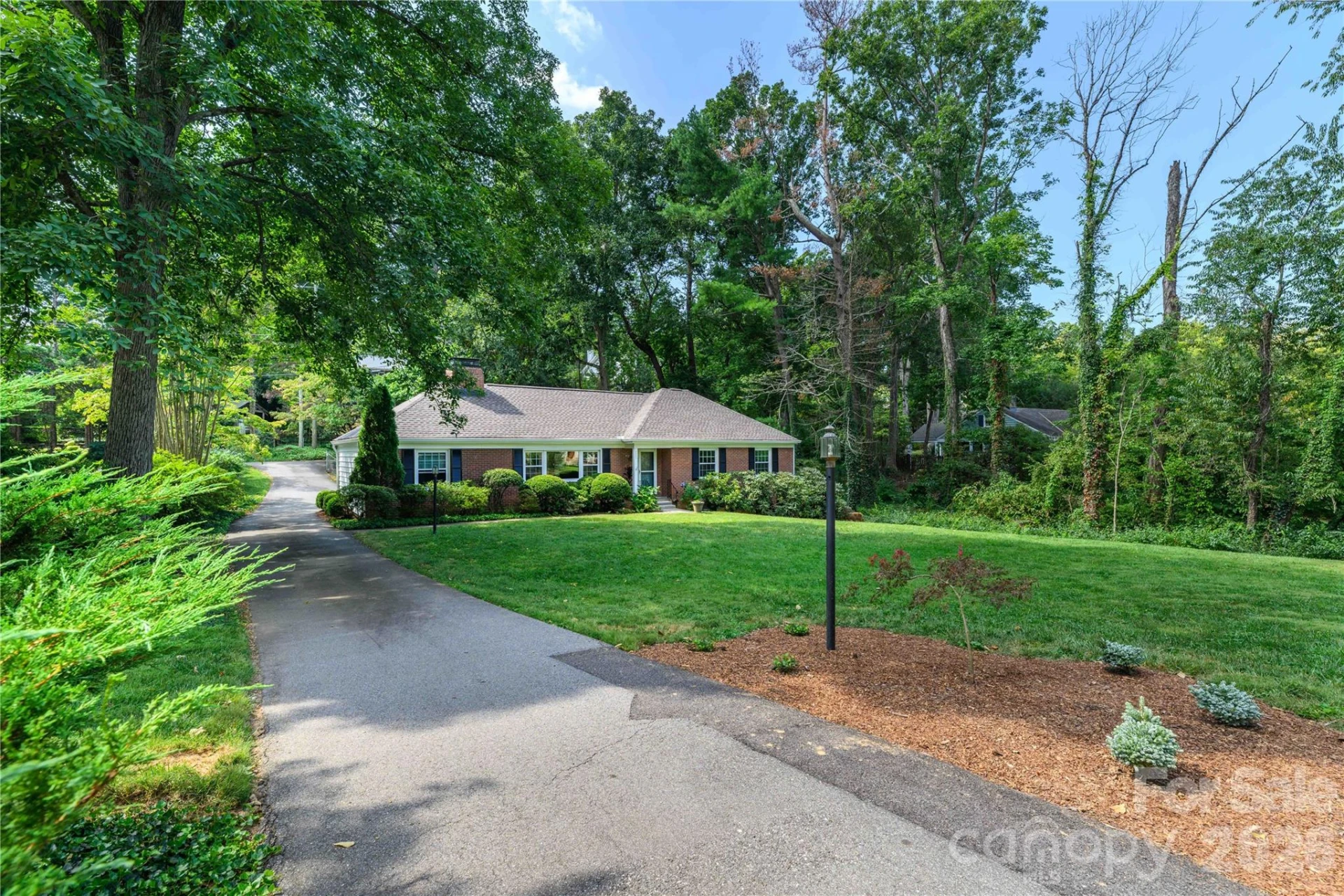 111 Gracelyn Road - Photo 27