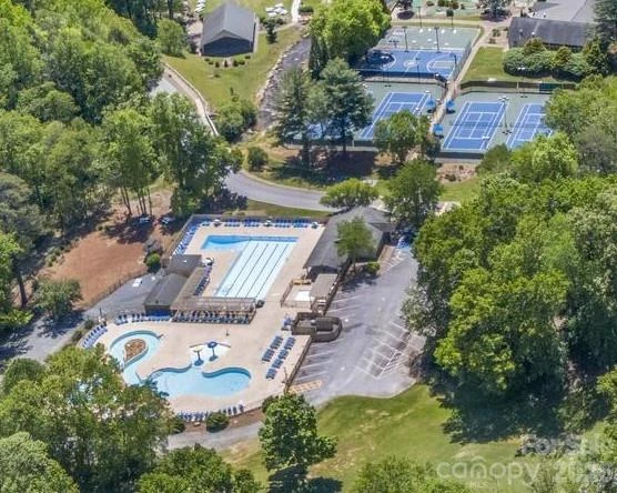 153 Fox Run Boulevard #904 - Photo 36