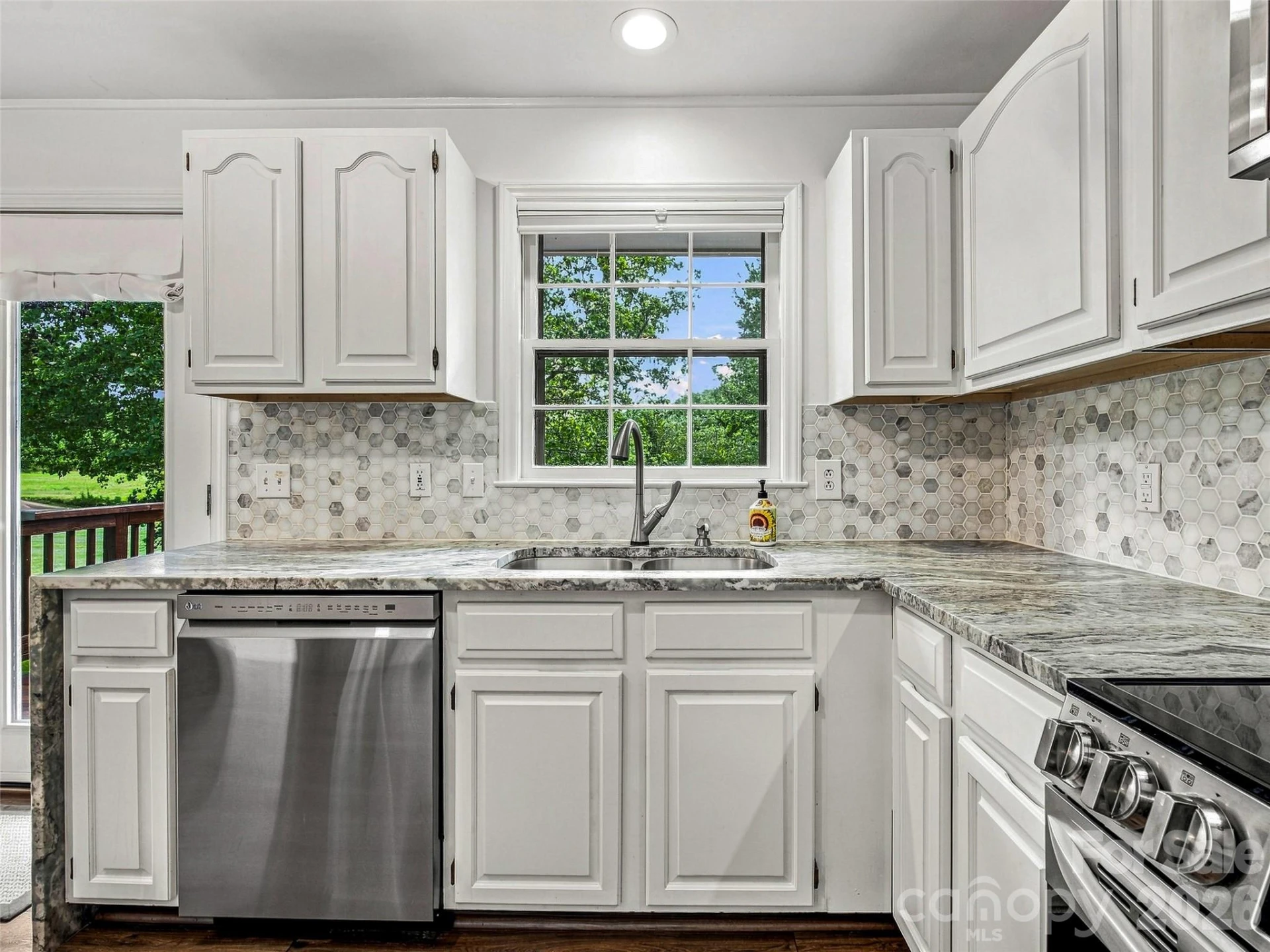 88 Patterson Estate Road - Photo 12