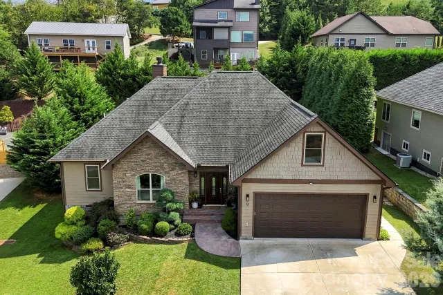 9 Pondberry Court, Asheville, NC, 28806