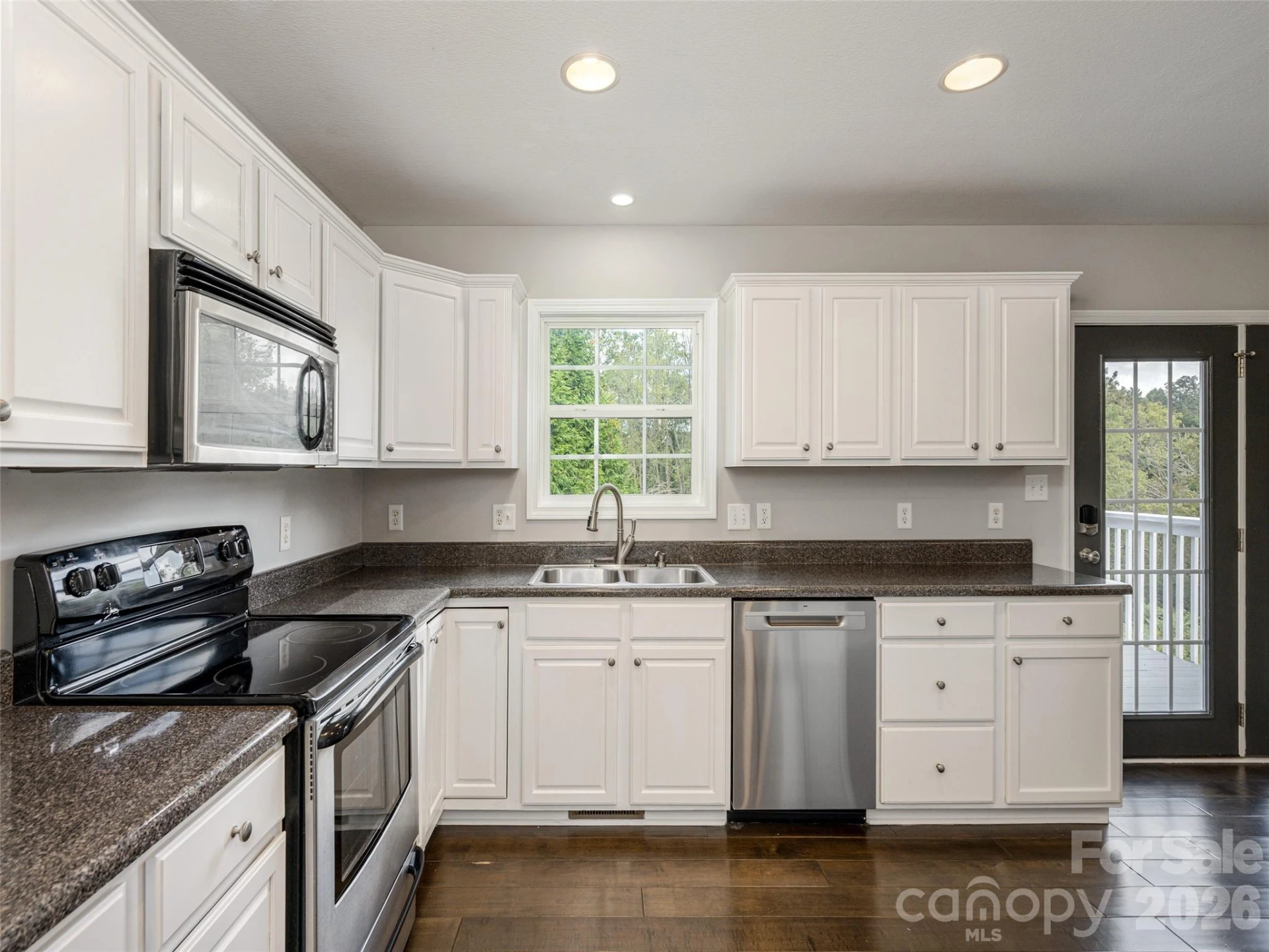 44 Ridgeland Lane - Photo 14