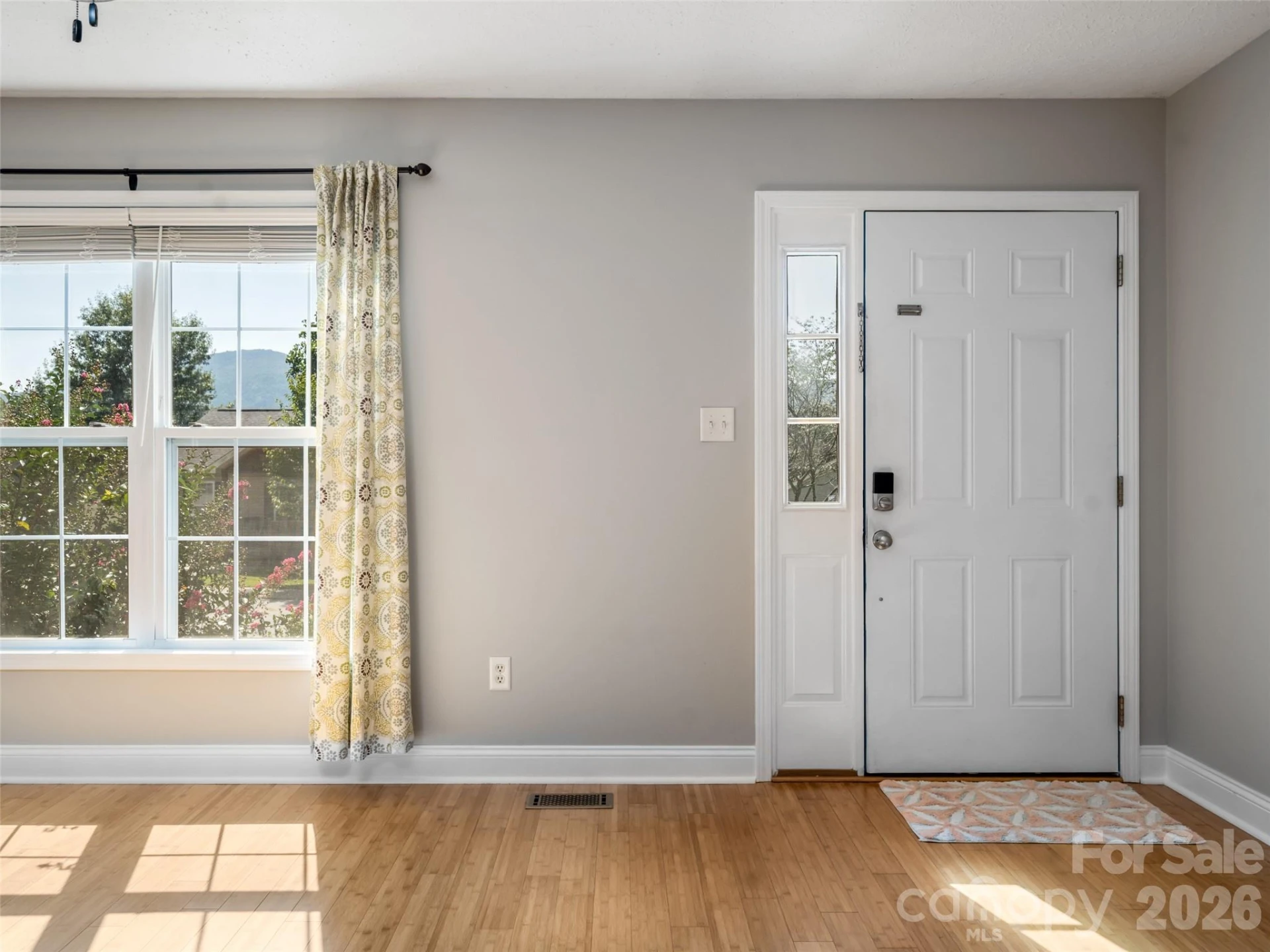 151 W Newberry Drive - Photo 5