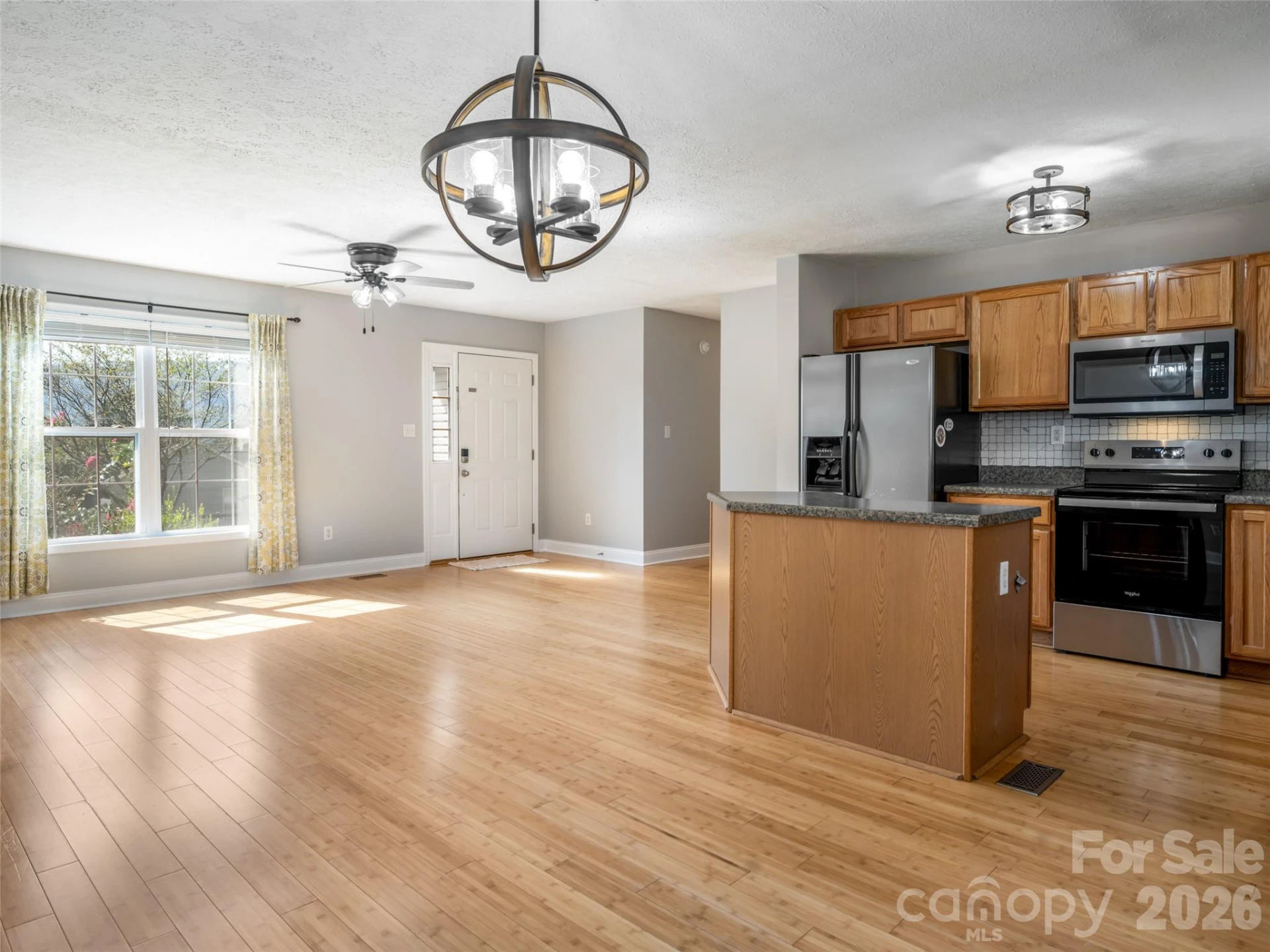 151 W Newberry Drive - Photo 8