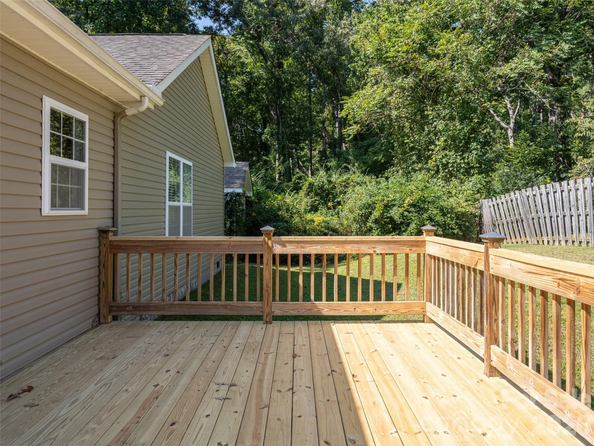 151 W Newberry Drive - Photo 22