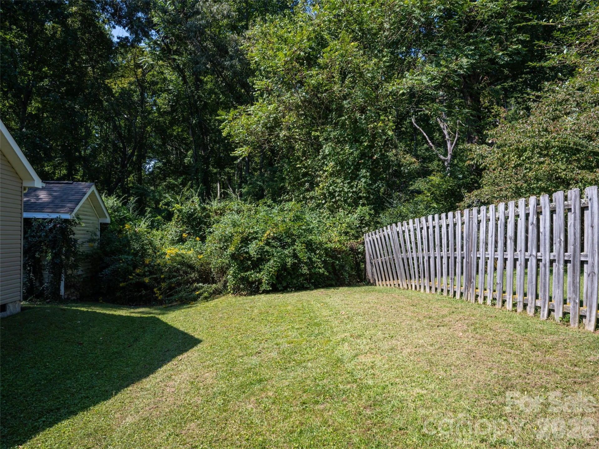151 W Newberry Drive - Photo 28