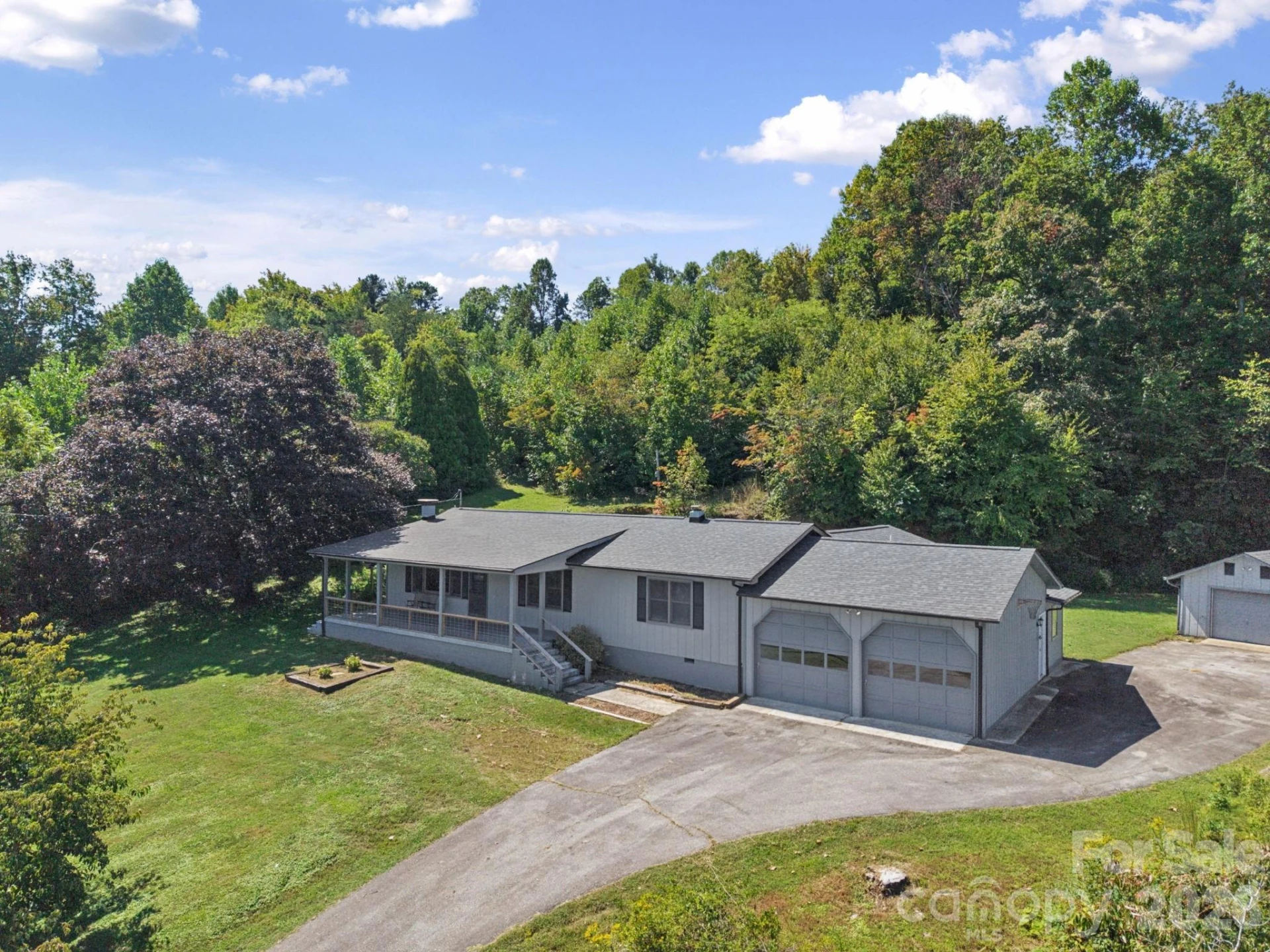 727 E Lyda Road - Photo 2