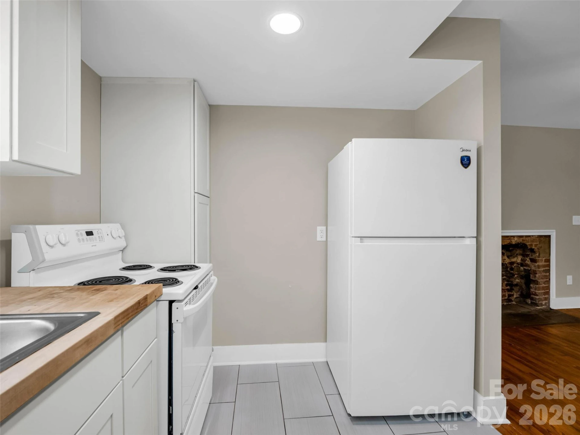 795 W Tate Street - Photo 17