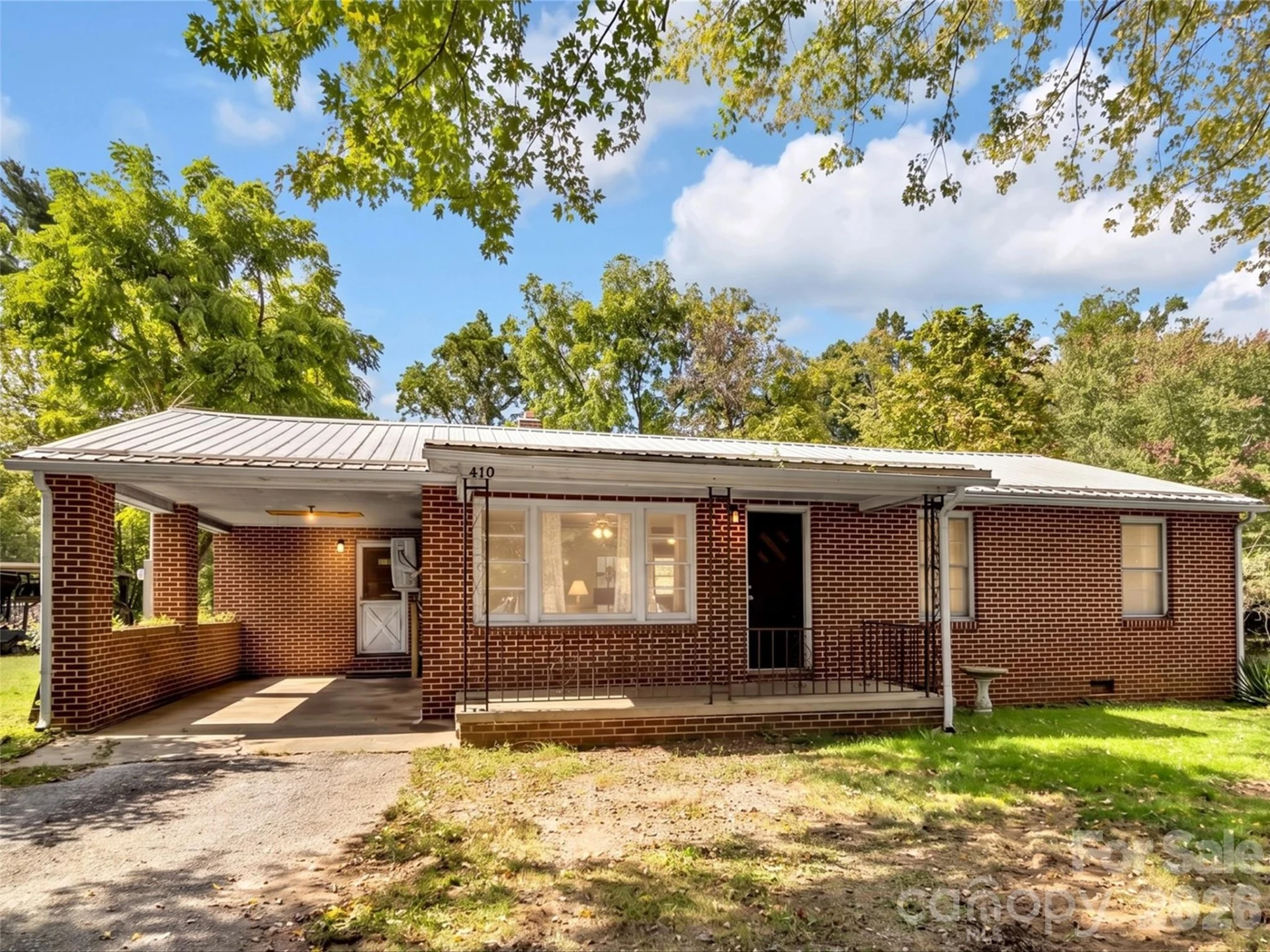 410 Westwood Circle