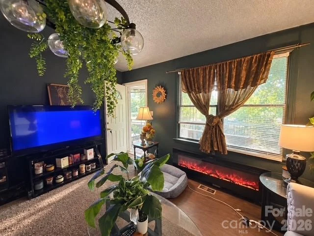 131 Wyatt Street - Photo 7