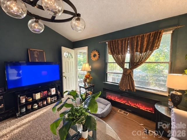 131 Wyatt Street - Photo 9
