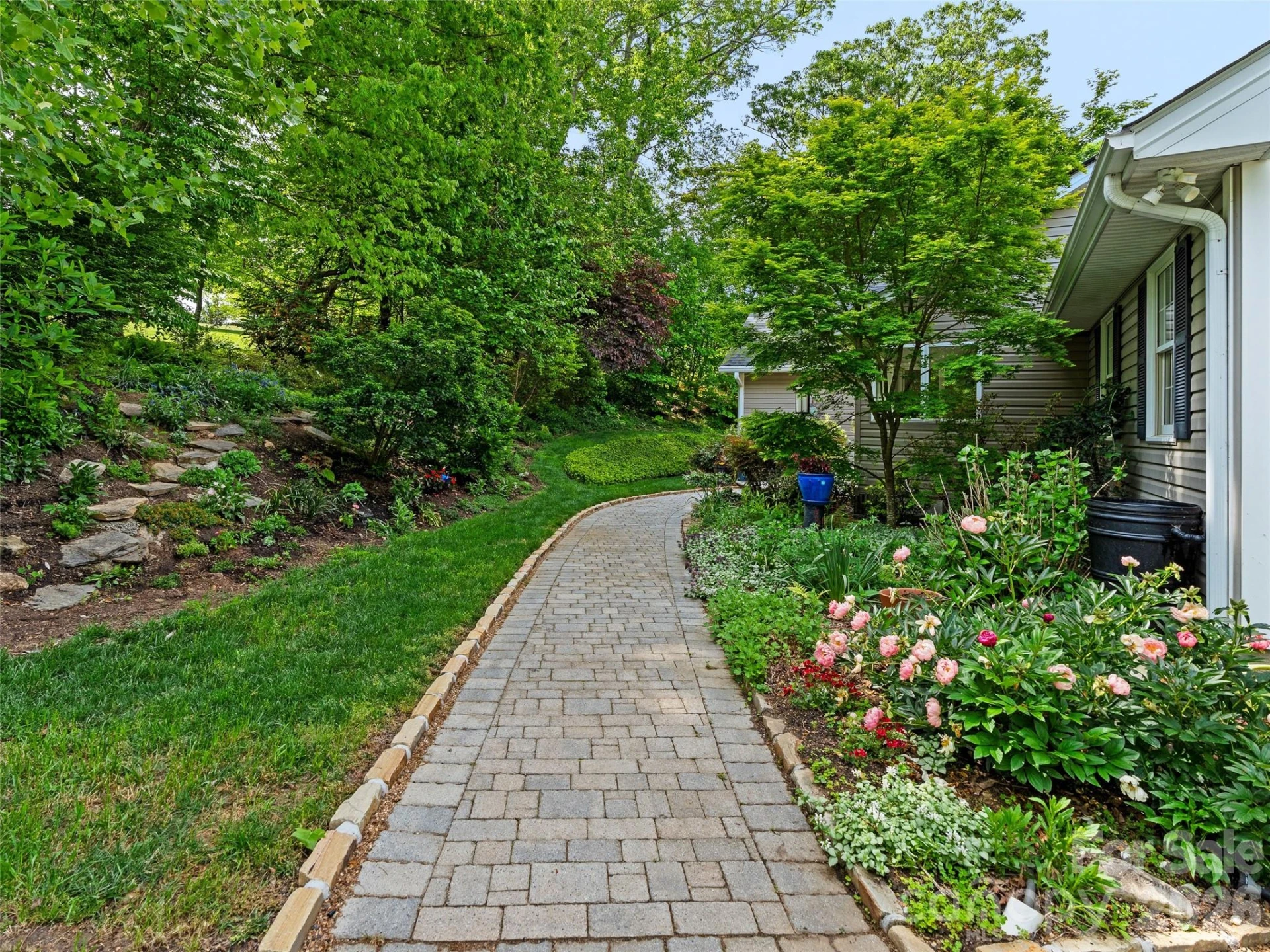 15 Baird Alley - Photo 3