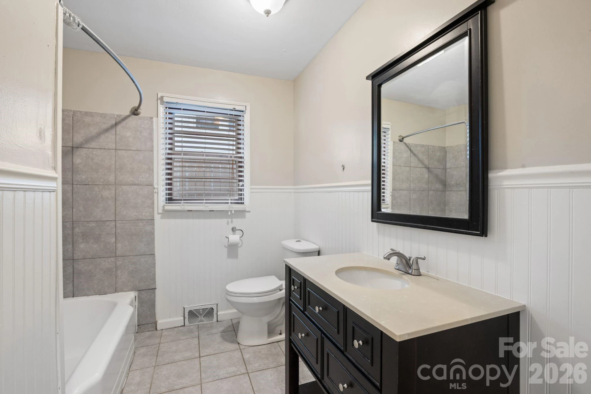 212 Pennsylvania Avenue - Photo 15