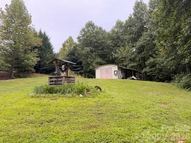 196 Austin Drive - Photo 4