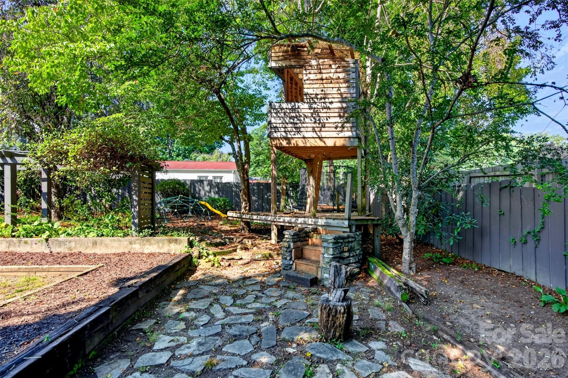 109 1st Street - Photo 37