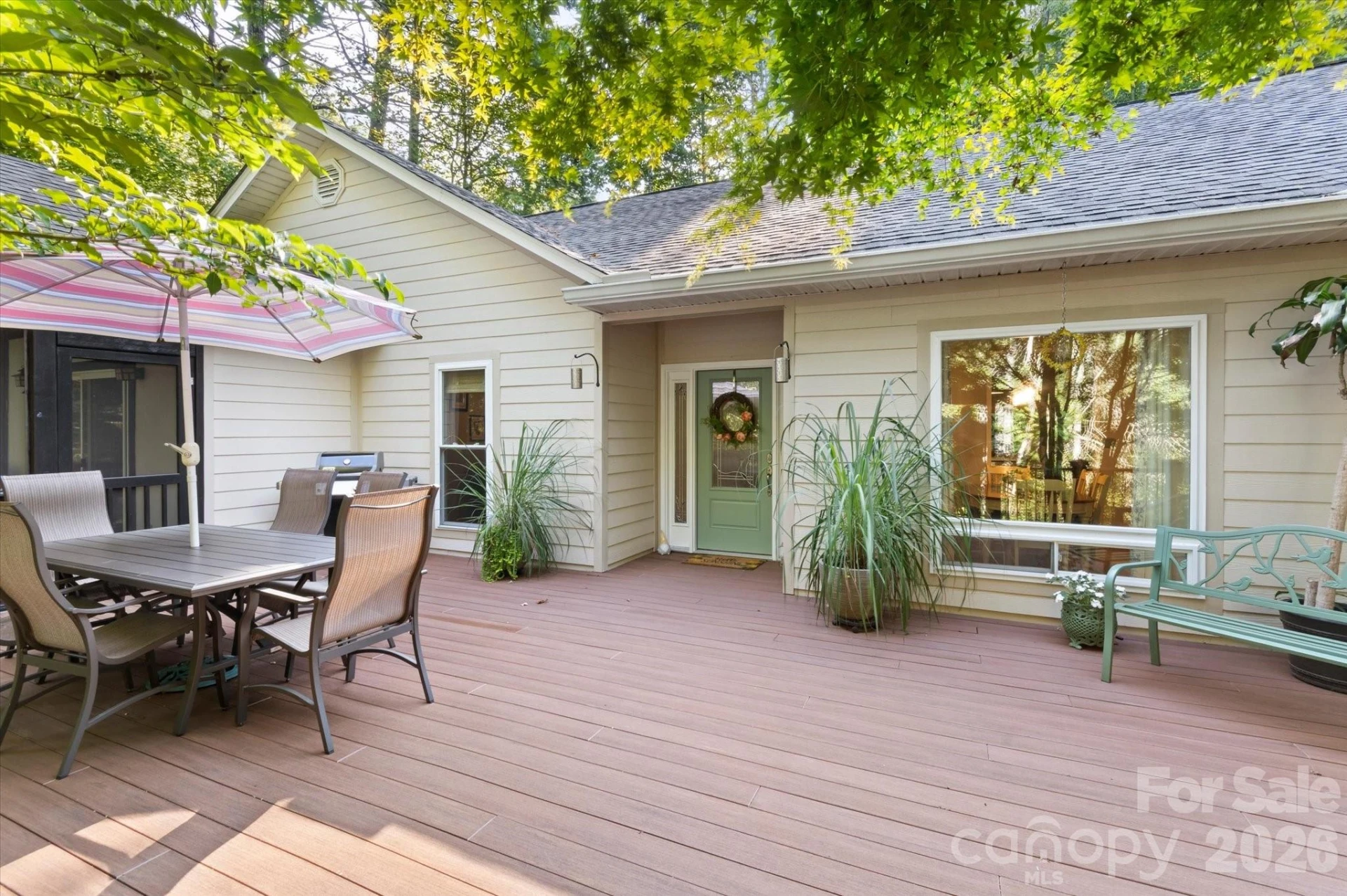 300 Caroline Lane - Photo 2
