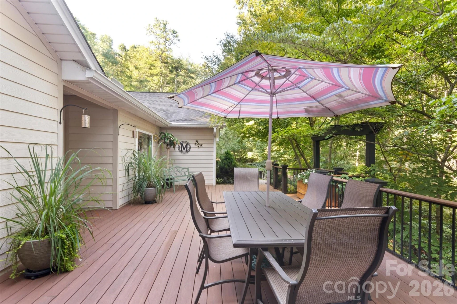 300 Caroline Lane - Photo 4