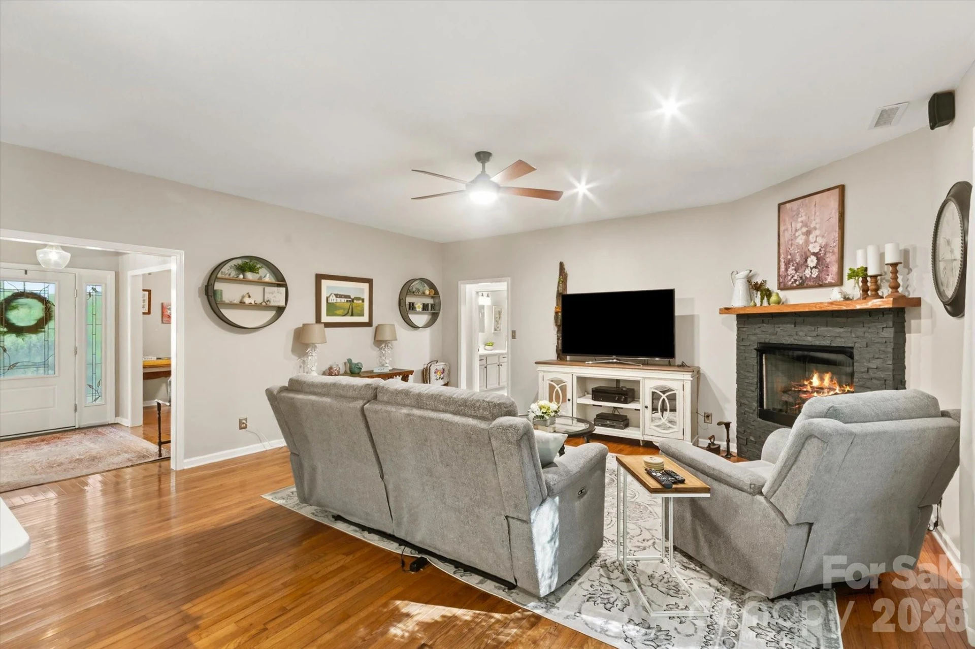 300 Caroline Lane - Photo 8