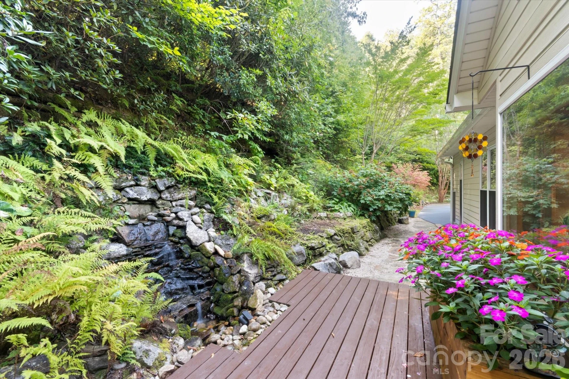 300 Caroline Lane - Photo 32