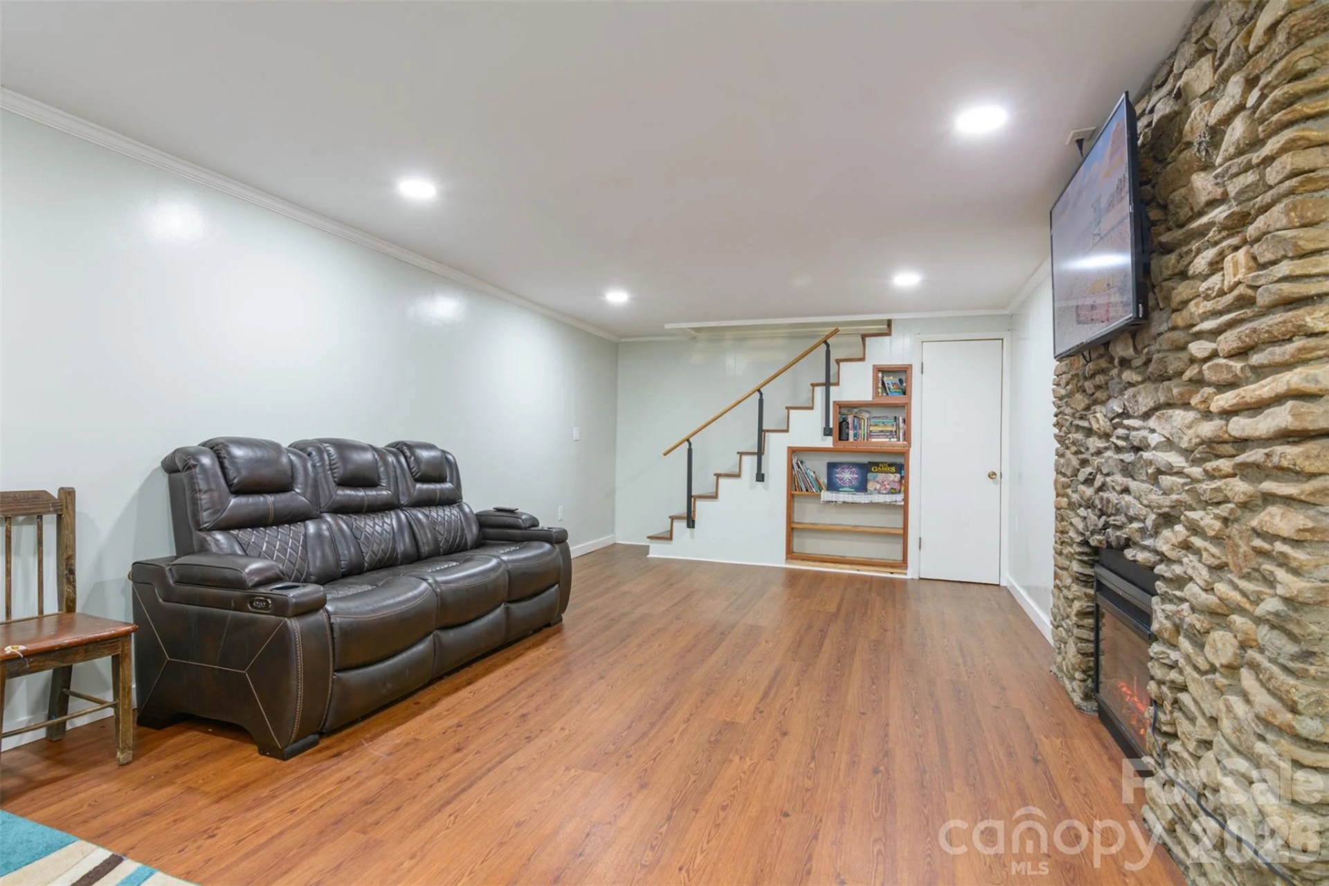 609 Old Mars Hill Highway - Photo 21