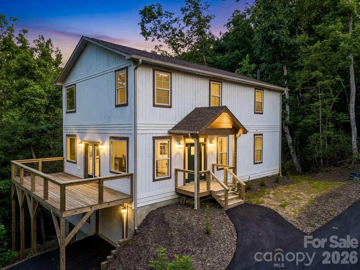 36 Pierpoint Drive