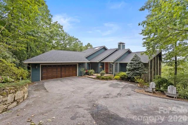 257 Dalhousie Court, Flat Rock, NC, 28731