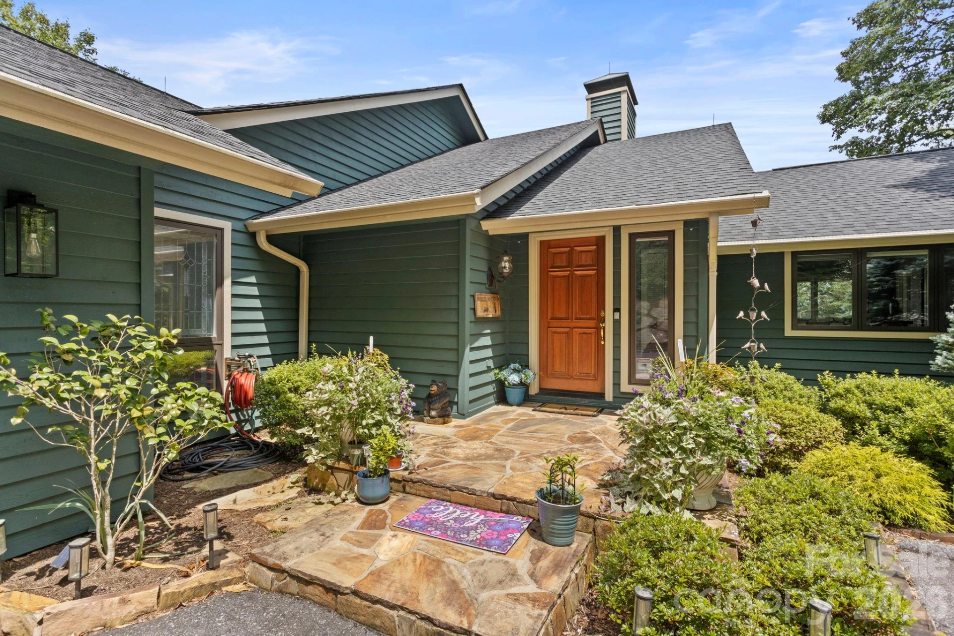 257 Dalhousie Court - Photo 3