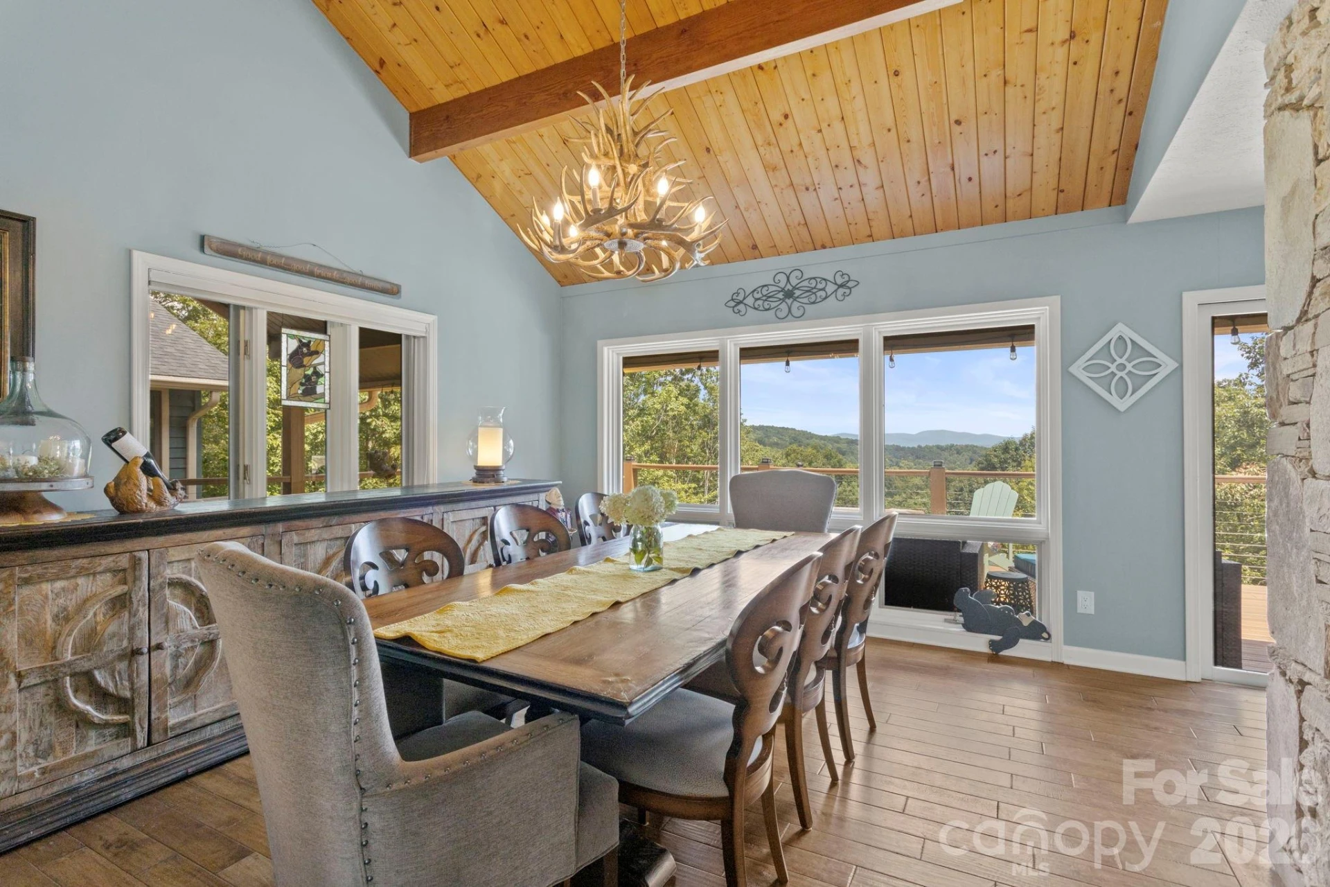 257 Dalhousie Court - Photo 10
