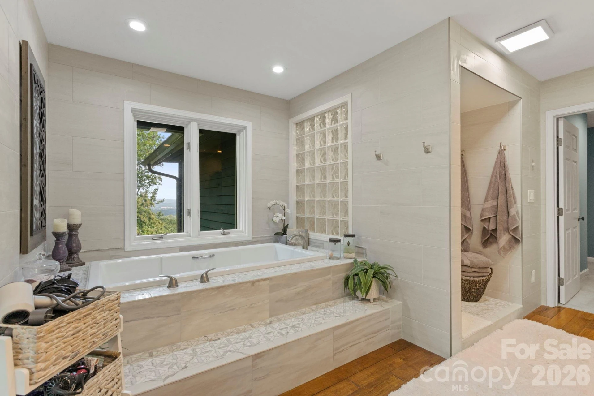 257 Dalhousie Court - Photo 23