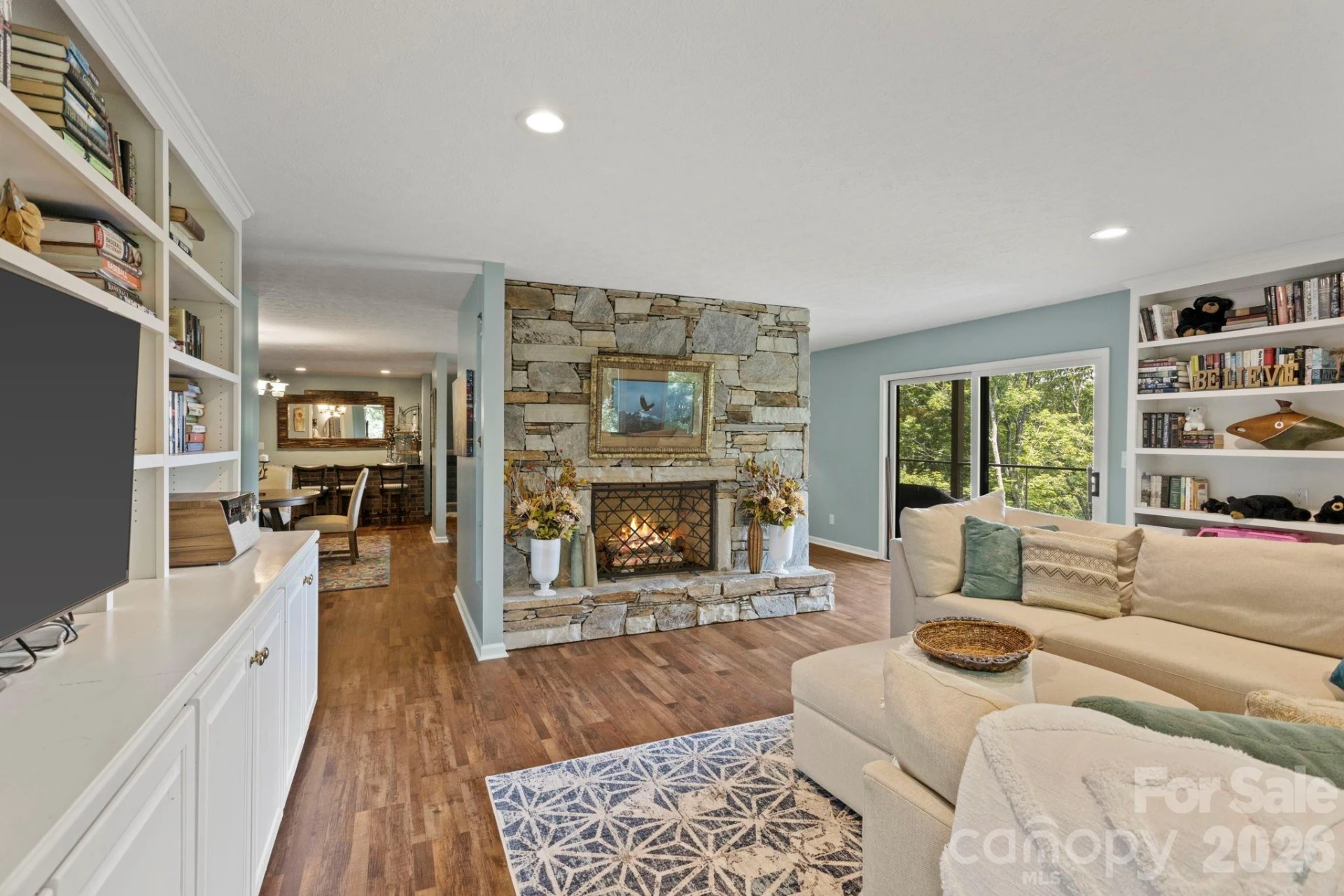 257 Dalhousie Court - Photo 32