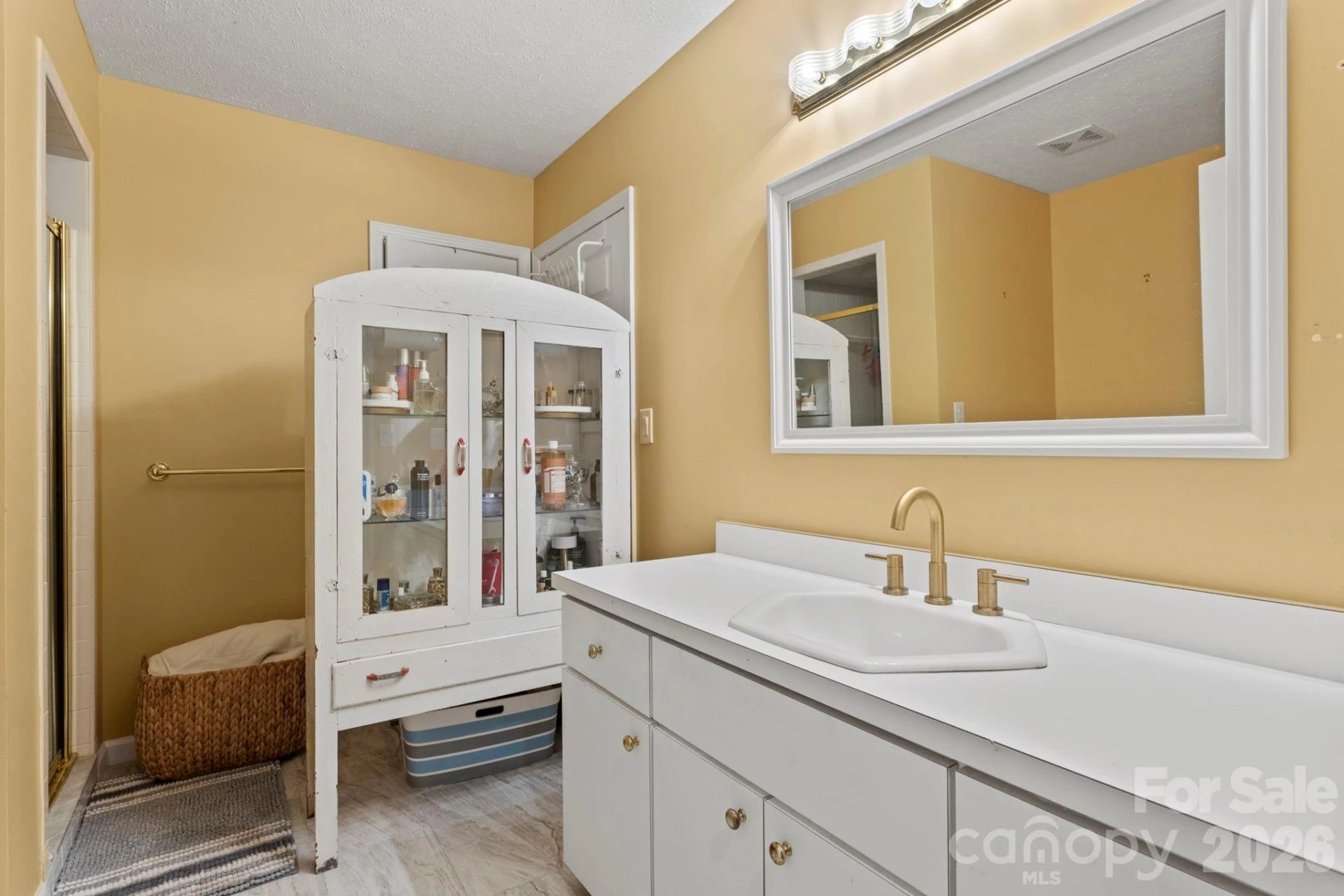 257 Dalhousie Court - Photo 40