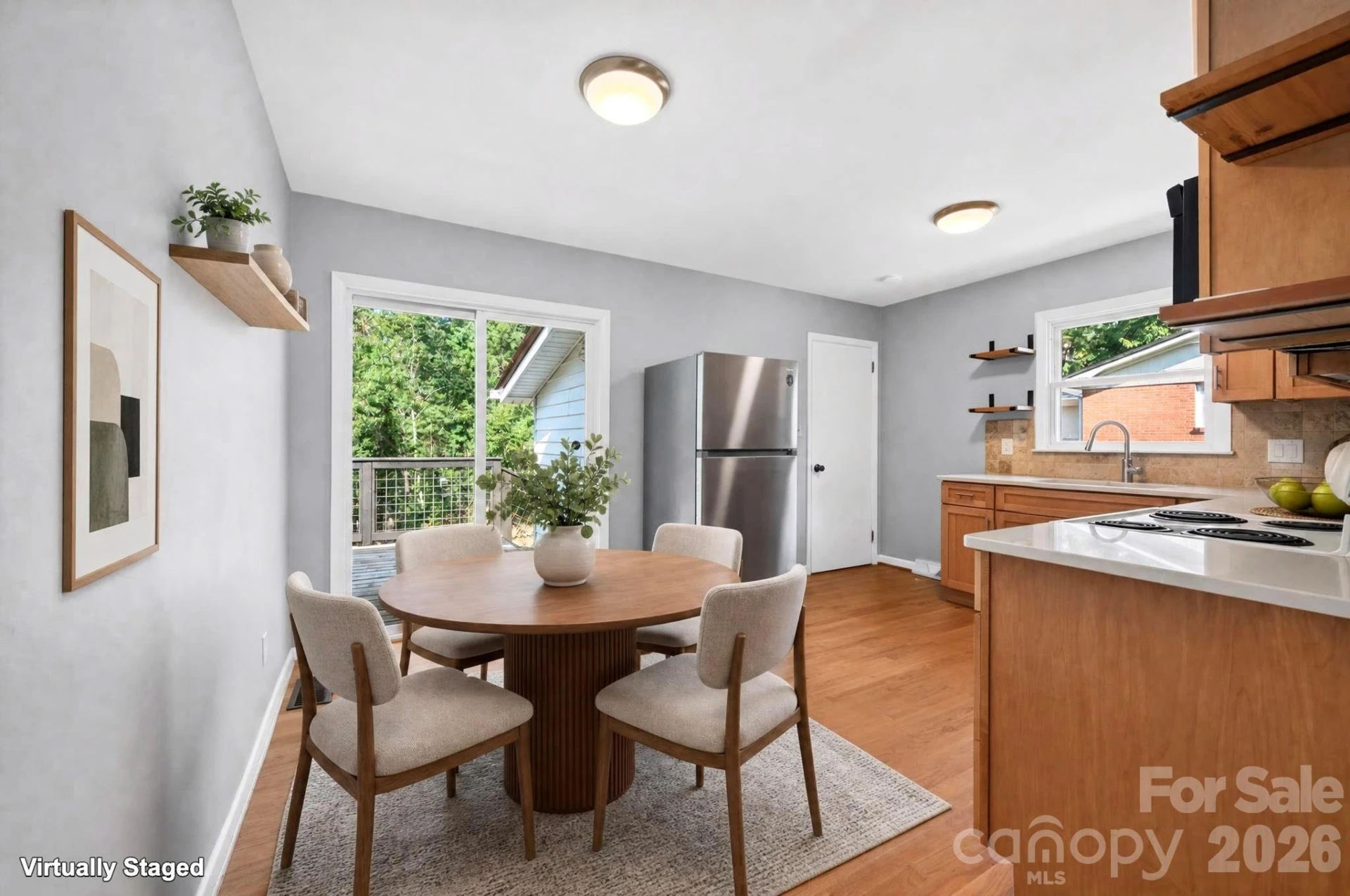 220 Richmond Hill Drive - Photo 5