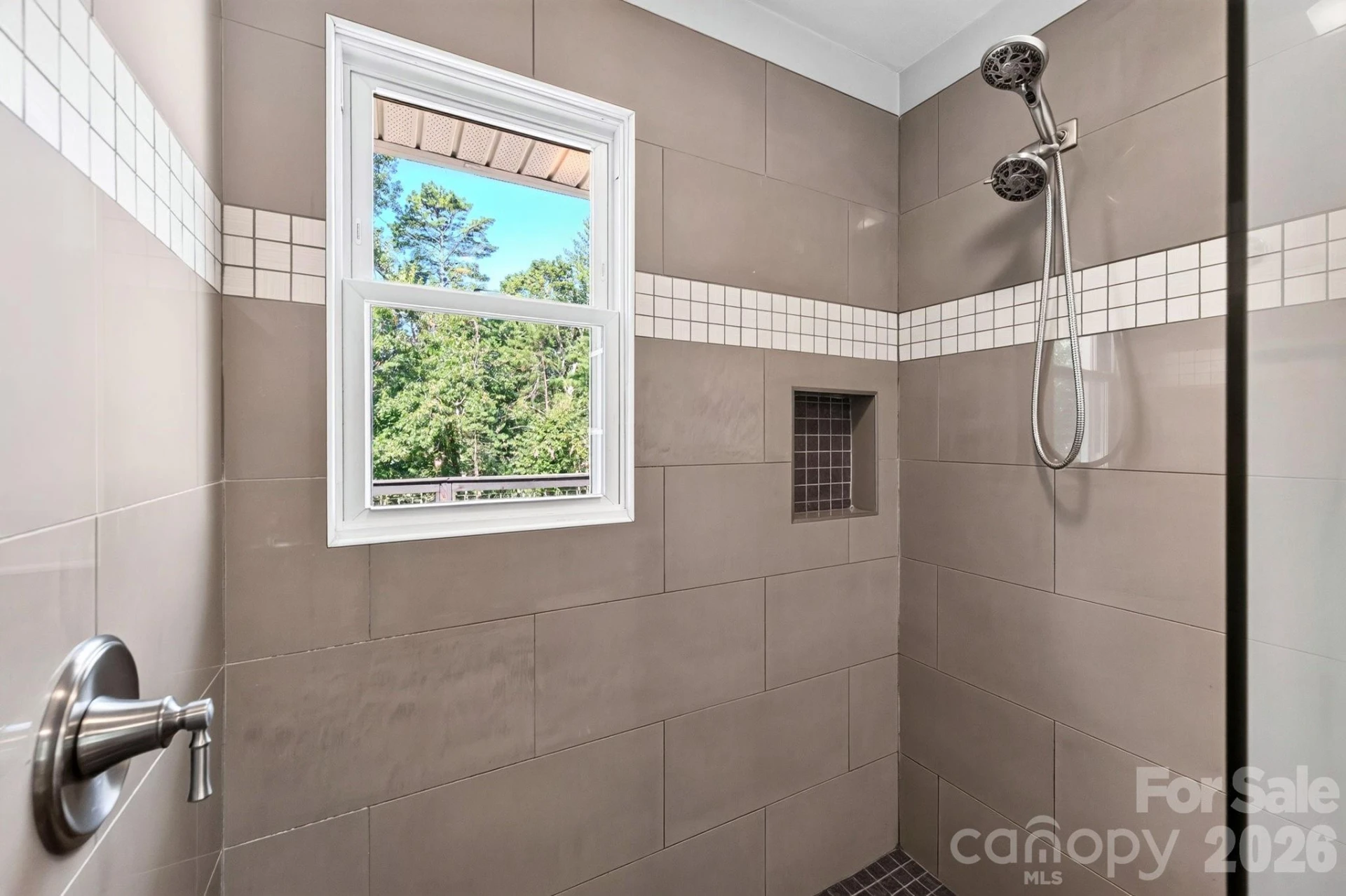 220 Richmond Hill Drive - Photo 16