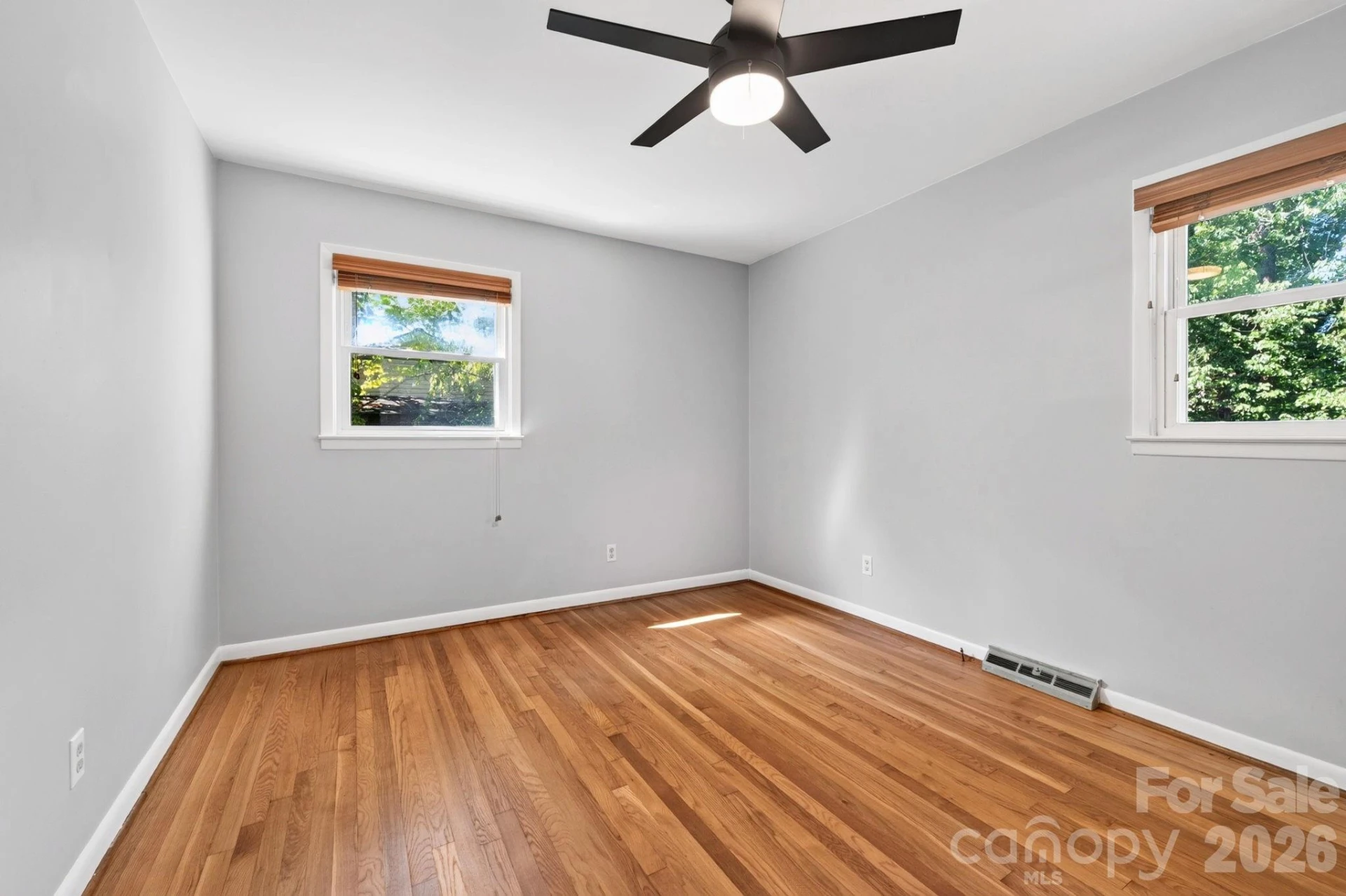 220 Richmond Hill Drive - Photo 19
