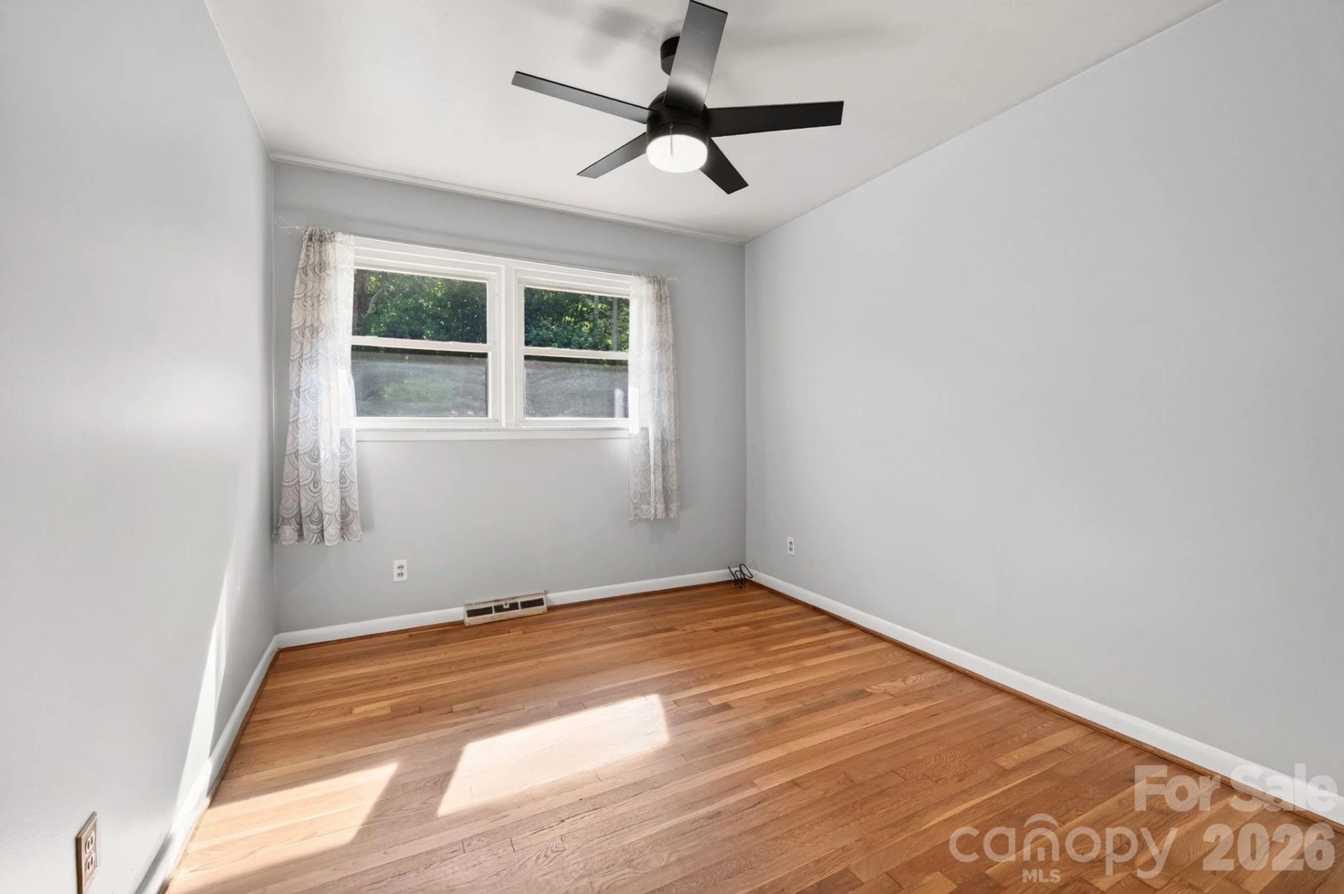 220 Richmond Hill Drive - Photo 23