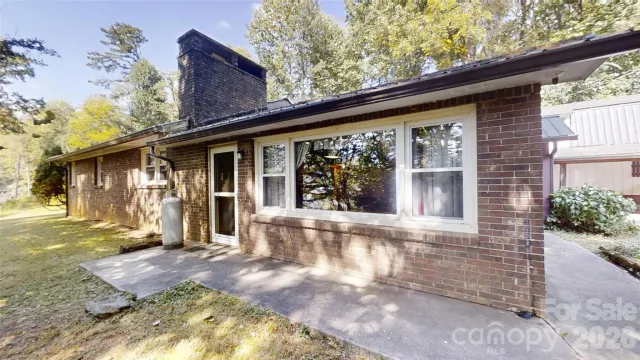 175 River Lane, Canton, NC, 28716