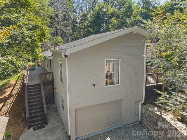 20 Sharpes Cove Road, Leicester, NC, 28748