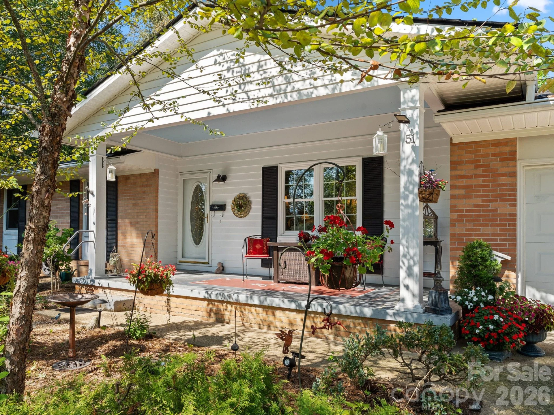 51 Parkview Drive - Photo 2