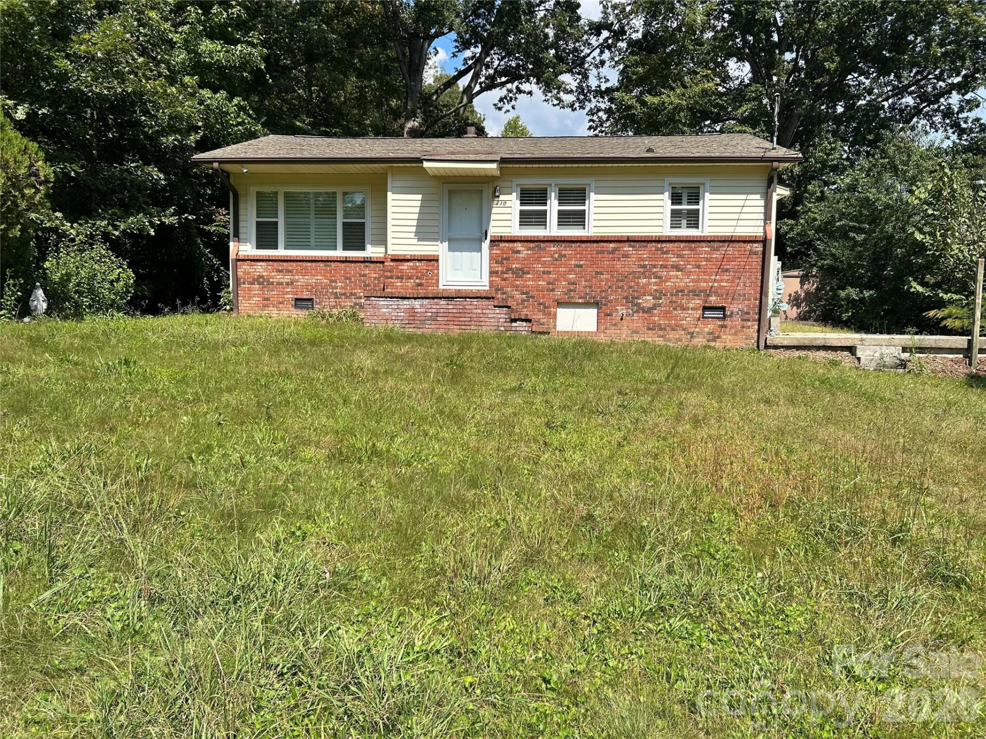 110 9th Street - Photo 3