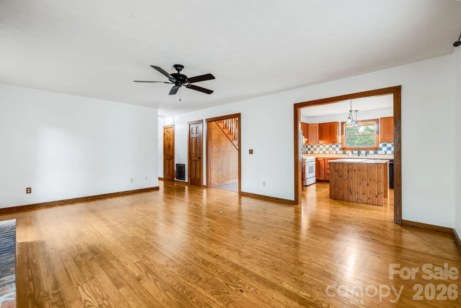 53 Armstrong Road - Photo 8