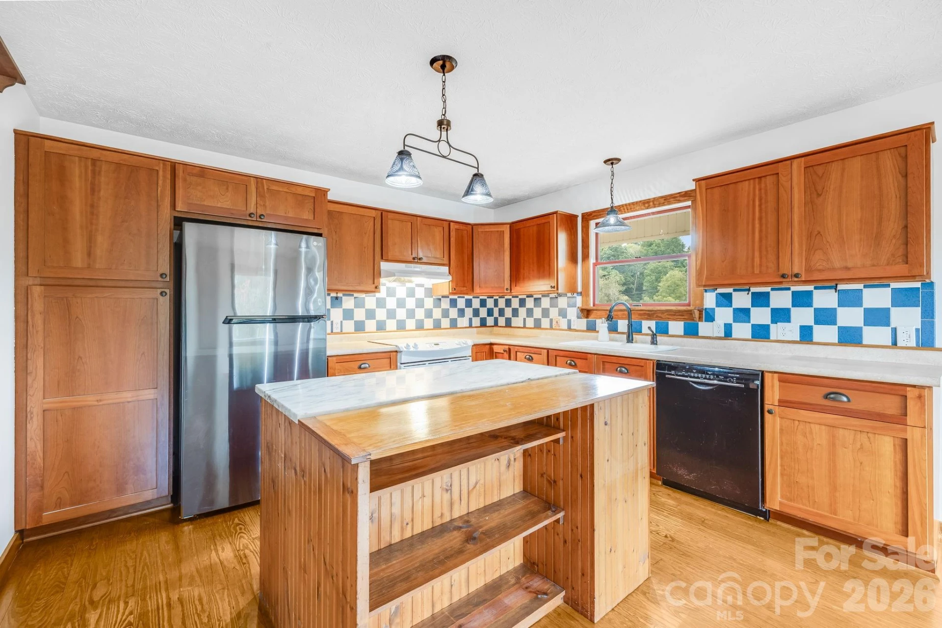 53 Armstrong Road - Photo 11